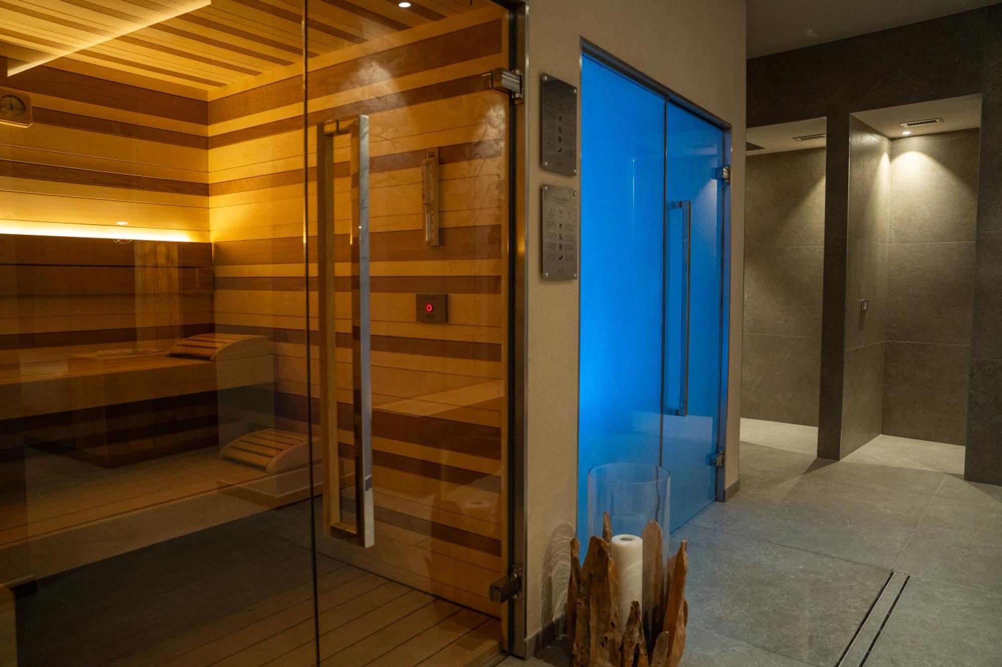 Vivi Suites & Spa - Boutique Guest House Molveno Bagian luar foto